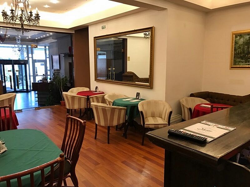 Hotel Reina Букурещ Екстериор снимка